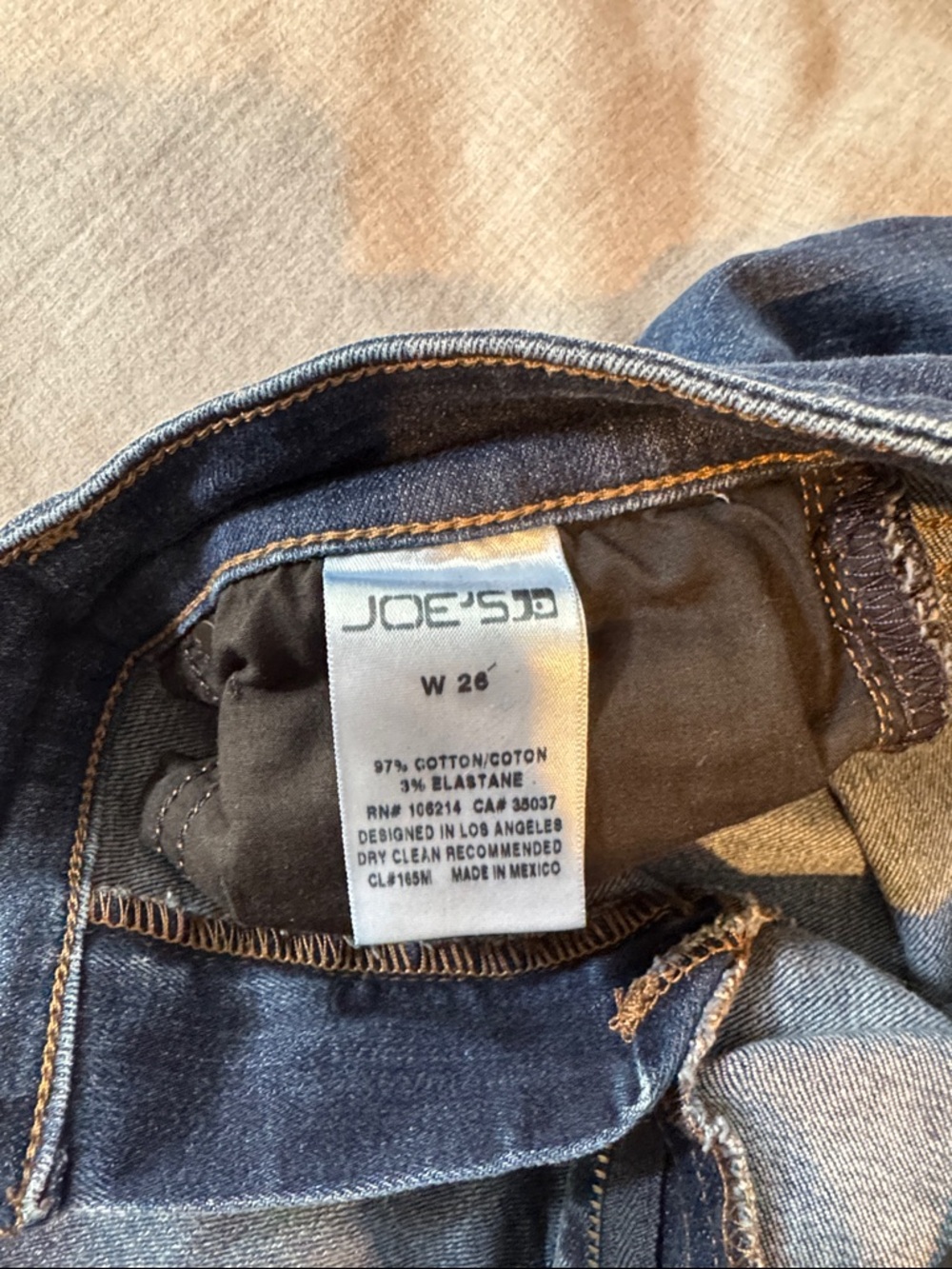 Joe's Jeans size 26 Cuffed Capris - Picture 2 of 3